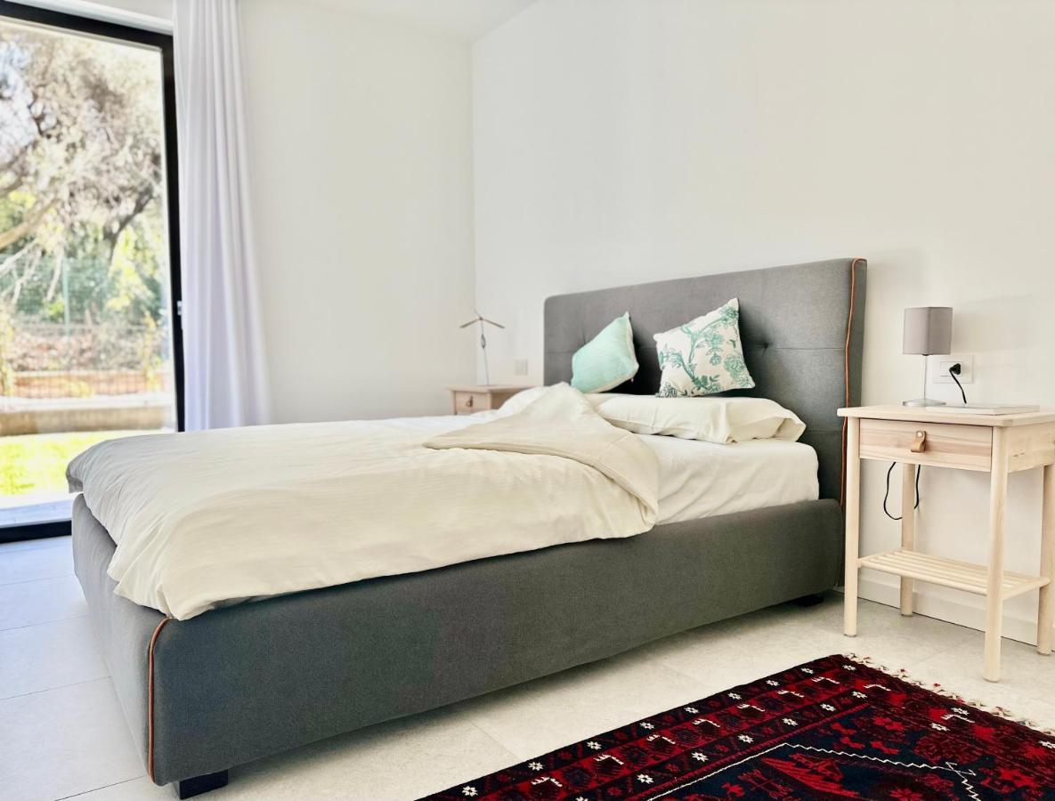 شقة La Casa Di Ada إيزِيو المظهر الخارجي الصورة
